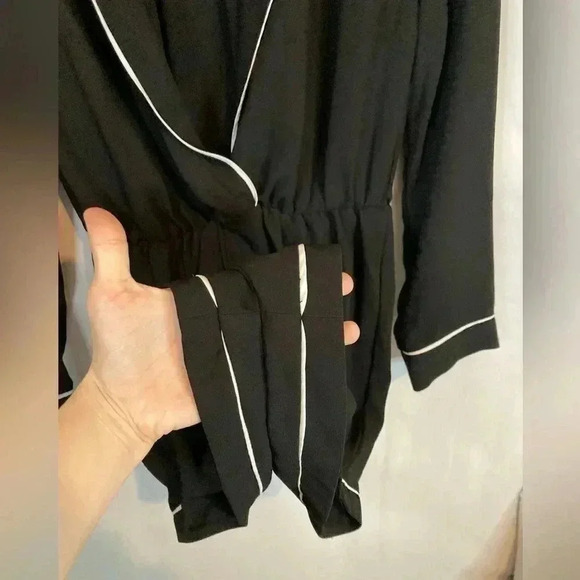 Forever 21 Romper - Picture 2 of 5